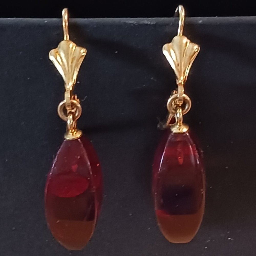 Vintage 14K Gold and Amber Lever back Earrings